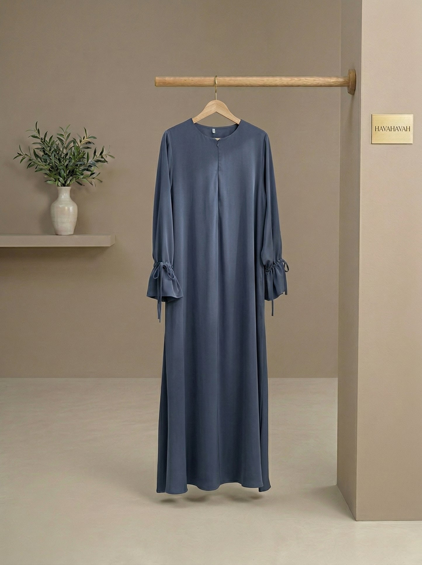 Knotted Sleeve Abaya